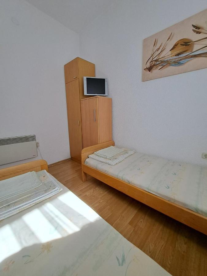 Gjorgji Apartments 68A オフリド エクステリア 写真